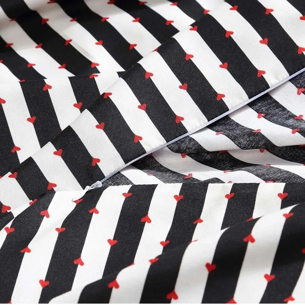 🆕 Betsey Johnson Black White Stripe Duvet QUEEN SET  Cover Pillow Cases NIP